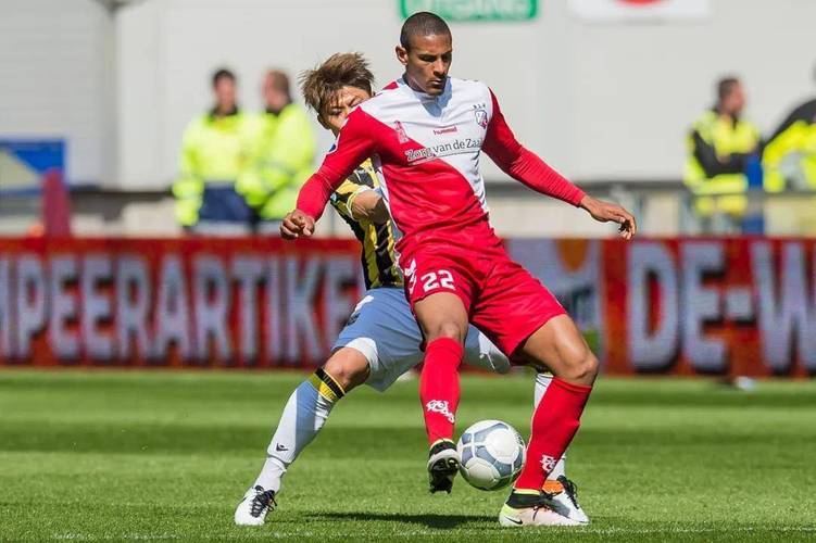 他的球队往 他的球队往