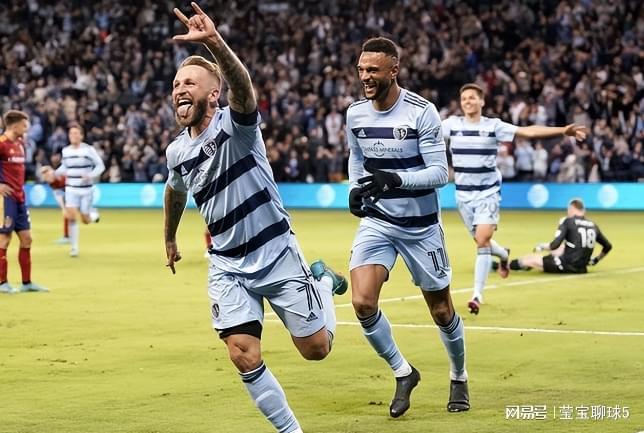 离任背景 离任背景