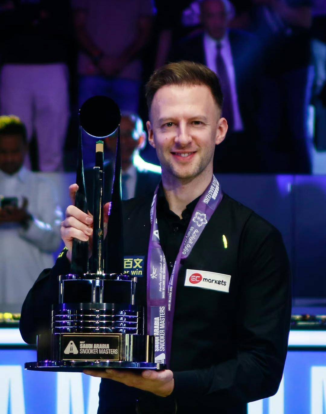 战赛中豪夺 战赛中豪夺