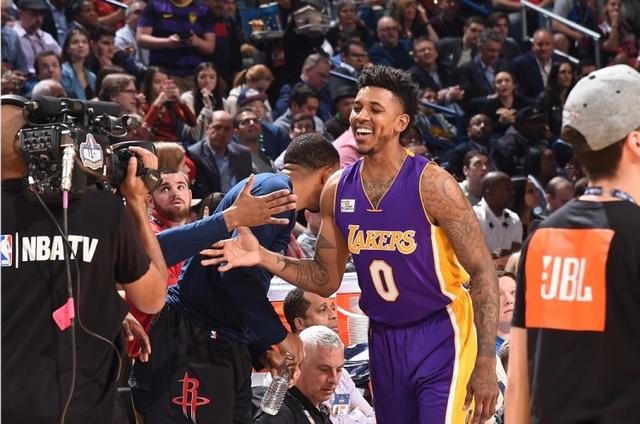 泰州队门将戴曜城谈苏超夺冠：我们值得冠军，泰州人民过年了